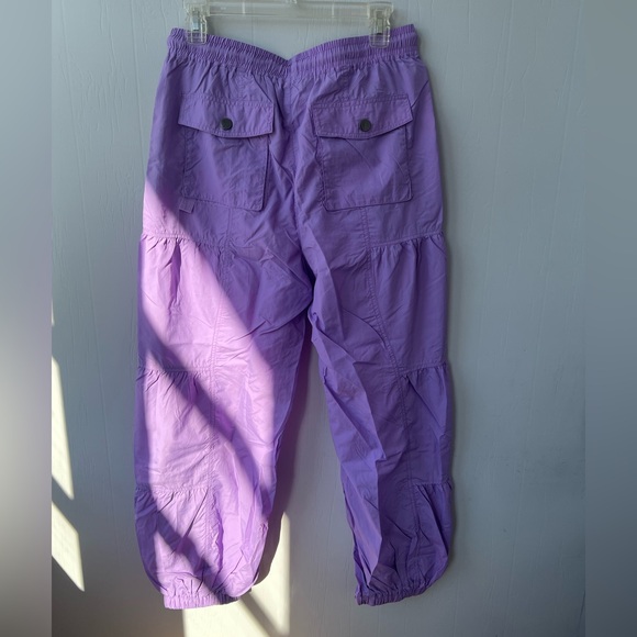NWT ๐ Sold out color ๐ Free People FP Movement Set Me Free Pants (size M) - Picture 10 of 13